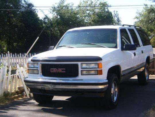 1999 Gmc suburban front end