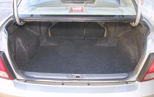 2003 Nissan sentra trunk size #6