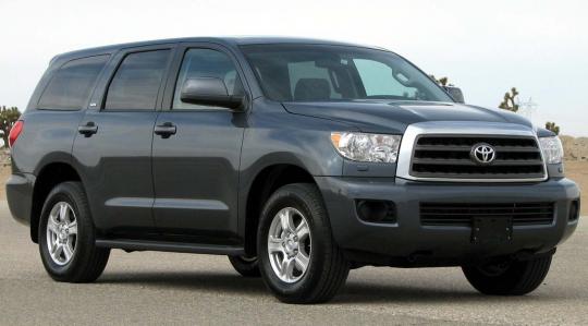 what is the towing capacity of a 2002 toyota sequoia #4