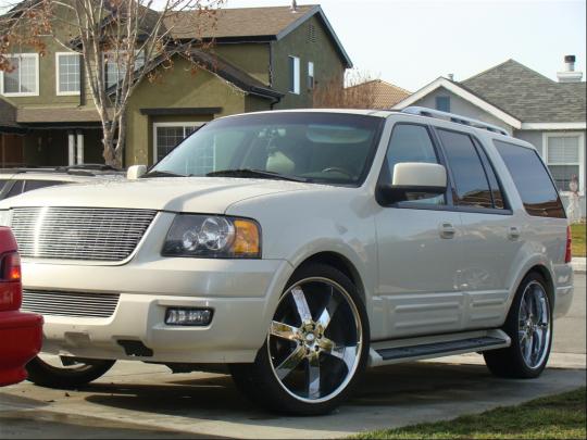 Recalls 2005 ford expeditions