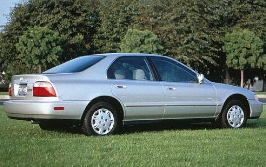 1996 Honda Accord VIN 1hgcd5633ta136400