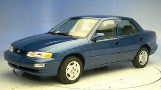 1997 Kia Sephia - VIN: KNAFA1253V5318532 - AutoDetective.com