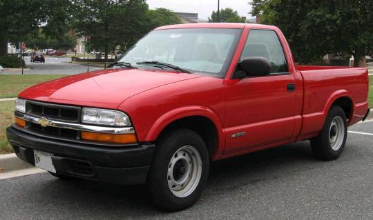 2004 Chevrolet S-10 Specs, Prices, VINs & Recalls - AutoDetective