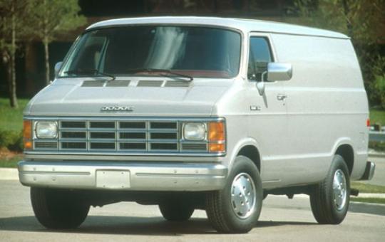 Dodge ram van 3