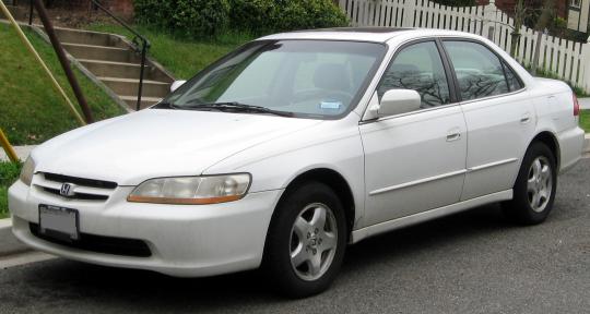 Honda accord 1998 года