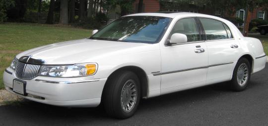 Lincoln town car 2001