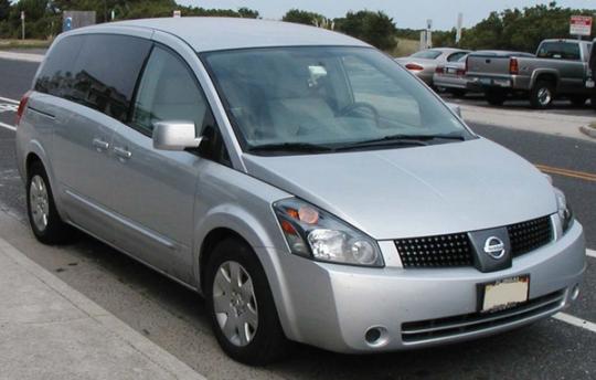 2008 nissan minivan