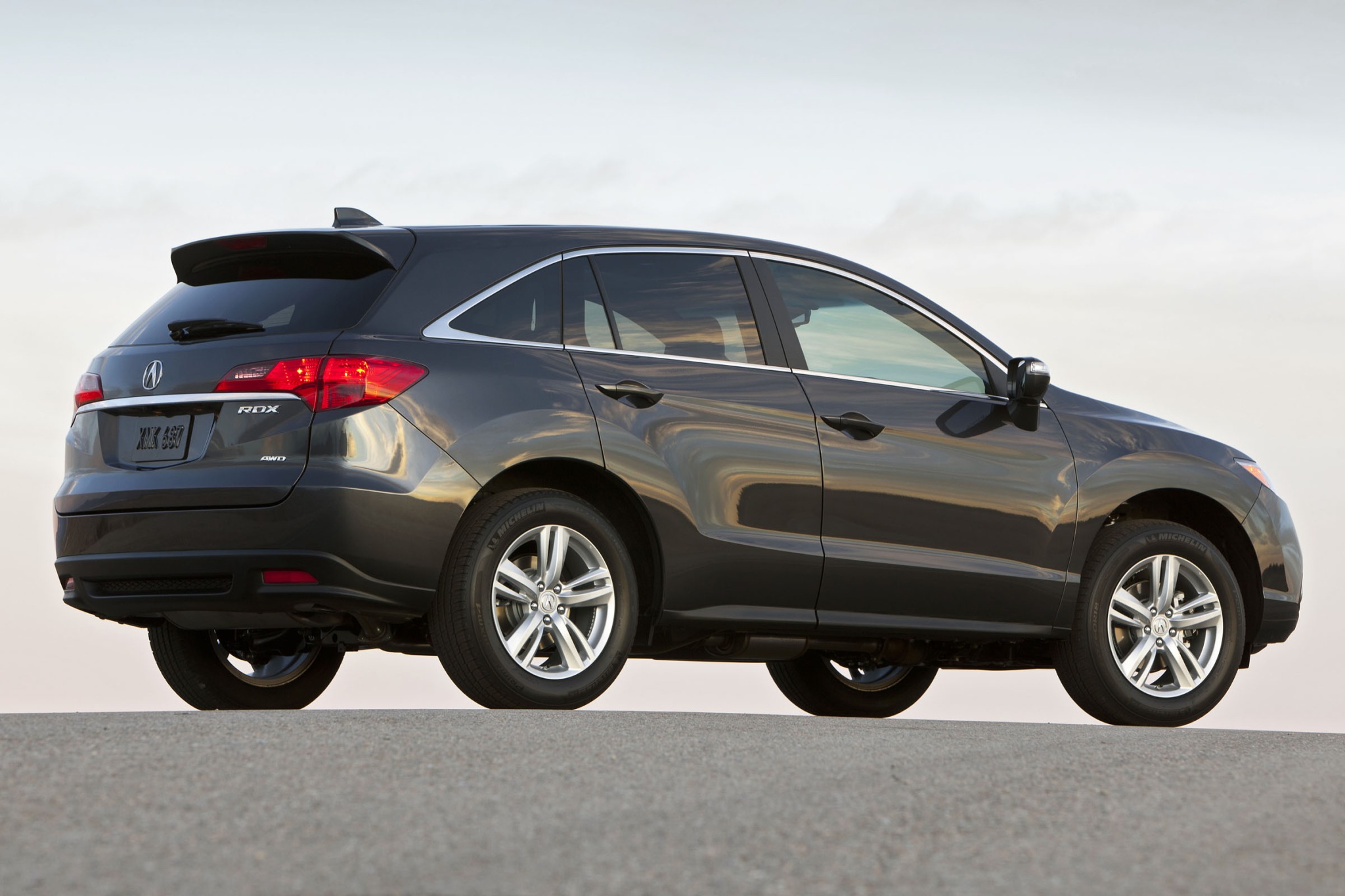 2014 Acura RDX VINs, Configurations, MSRP & Specs AutoDetective