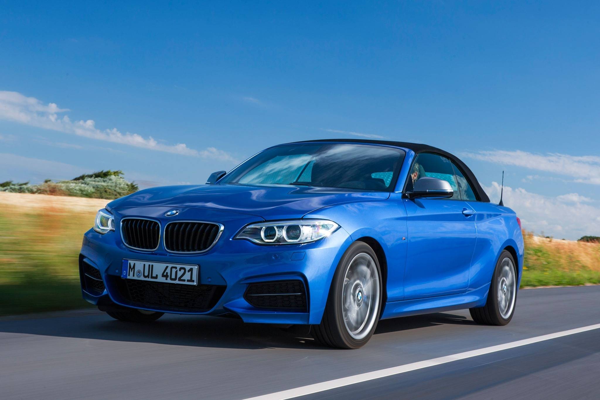 2017 BMW 2-Series VINs, Configurations, MSRP & Specs - AutoDetective