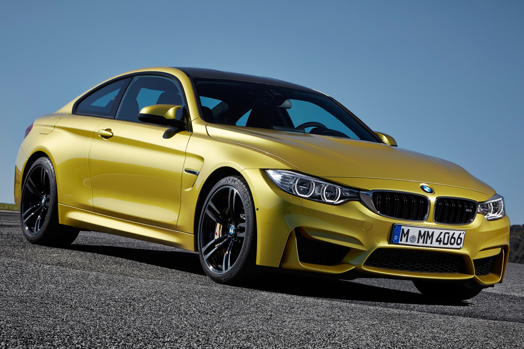 2015 BMW M4 VINs, Configurations, MSRP & Specs - AutoDetective