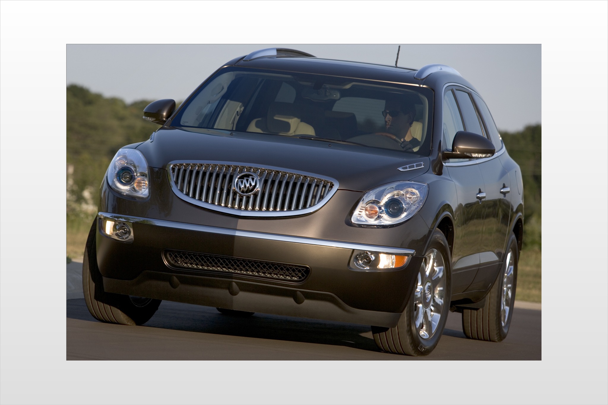 2008 Buick Enclave VINs, Configurations, MSRP & Specs - AutoDetective