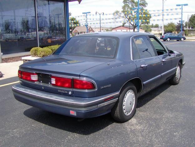 1994 Buick LeSabre VINs, Configurations, MSRP & Specs - AutoDetective