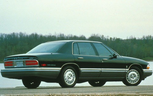 1993 Buick Park Avenue VINs, Configurations, MSRP & Specs - AutoDetective