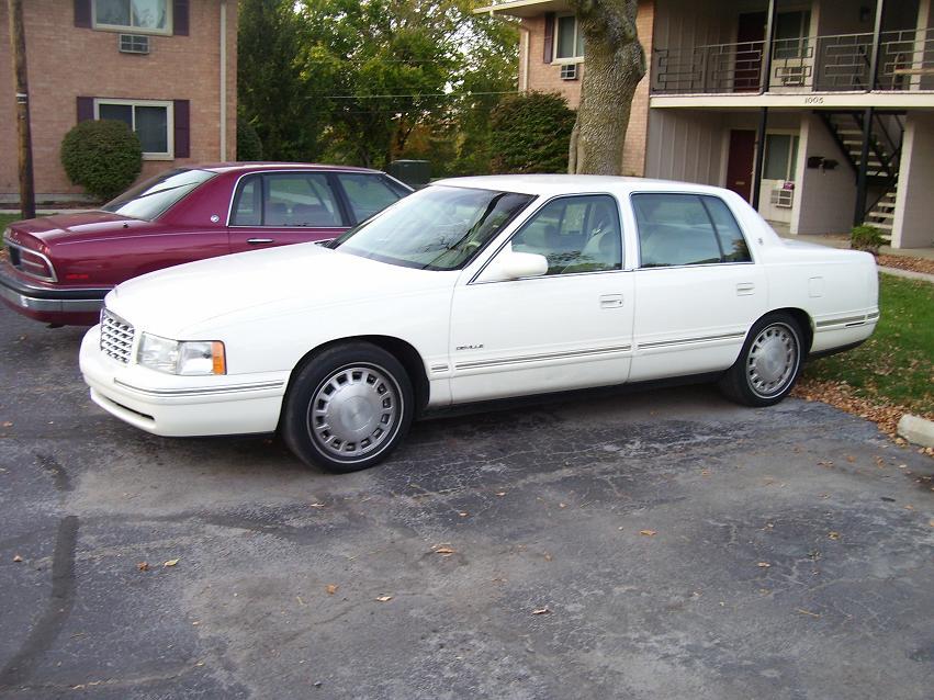 1999 Cadillac Deville Specs, Prices, VINs & Recalls - AutoDetective