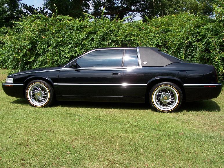 Cadillac eldorado 2002