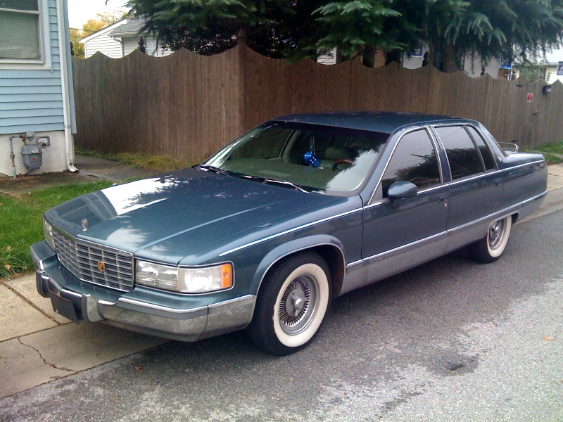 1995 Cadillac Fleetwood Specs, Prices, VINs & Recalls - AutoDetective