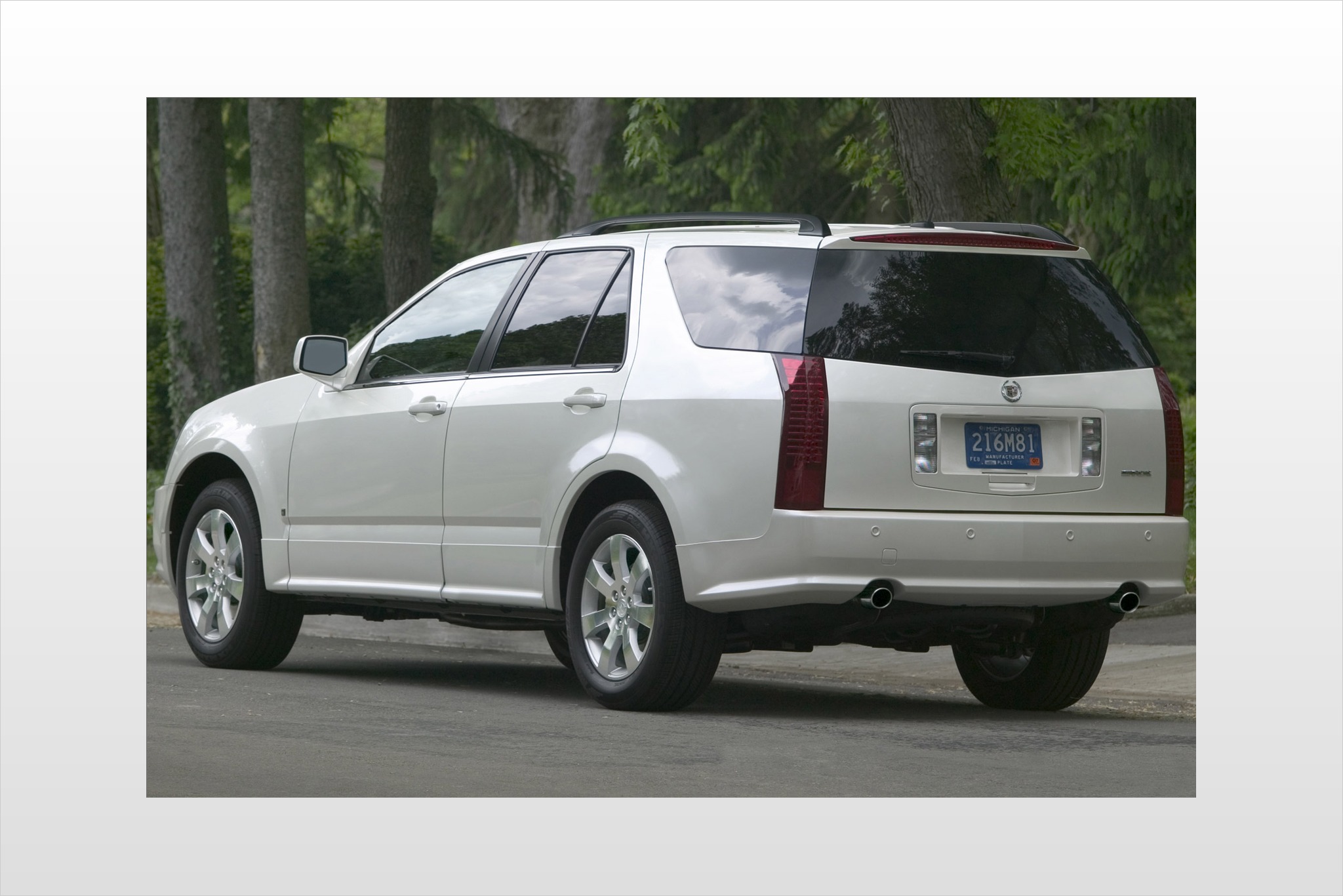 2008 Cadillac SRX V6 AWD VIN Number Search - AutoDetective