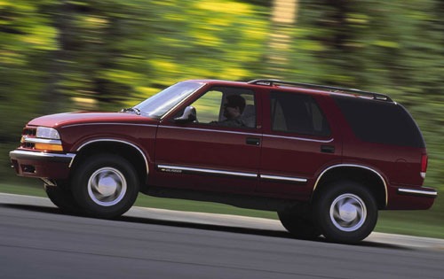 1998 Chevrolet Blazer Specs, Prices, VINs & Recalls - AutoDetective