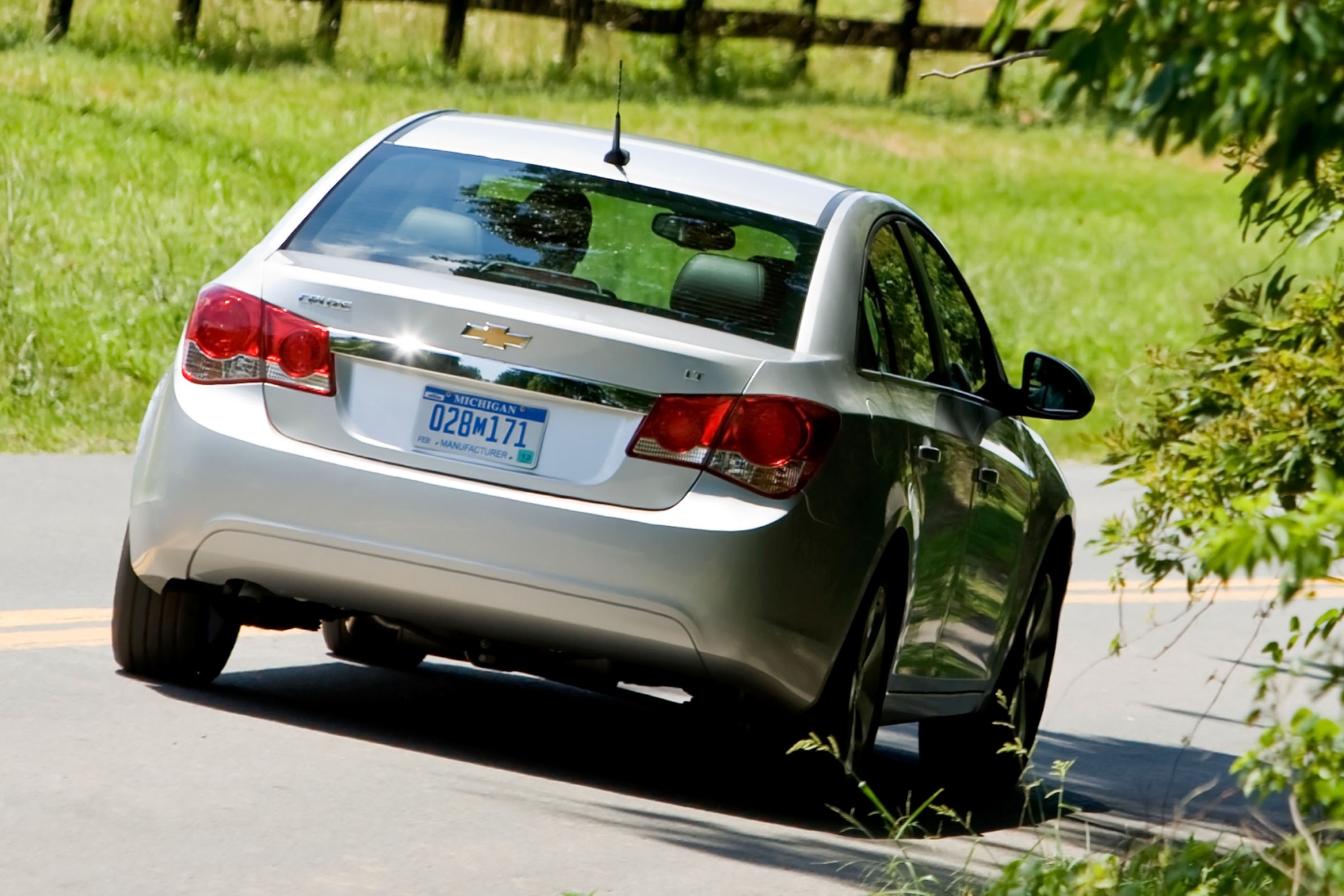 2014 Chevrolet Cruze Specs, Prices, VINs & Recalls - AutoDetective