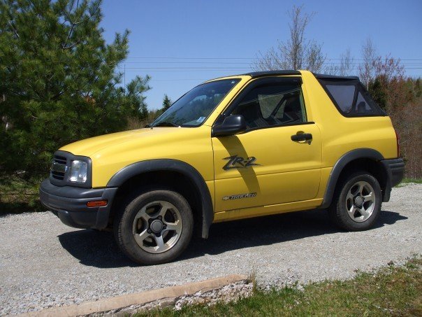 2003 Chevrolet Tracker