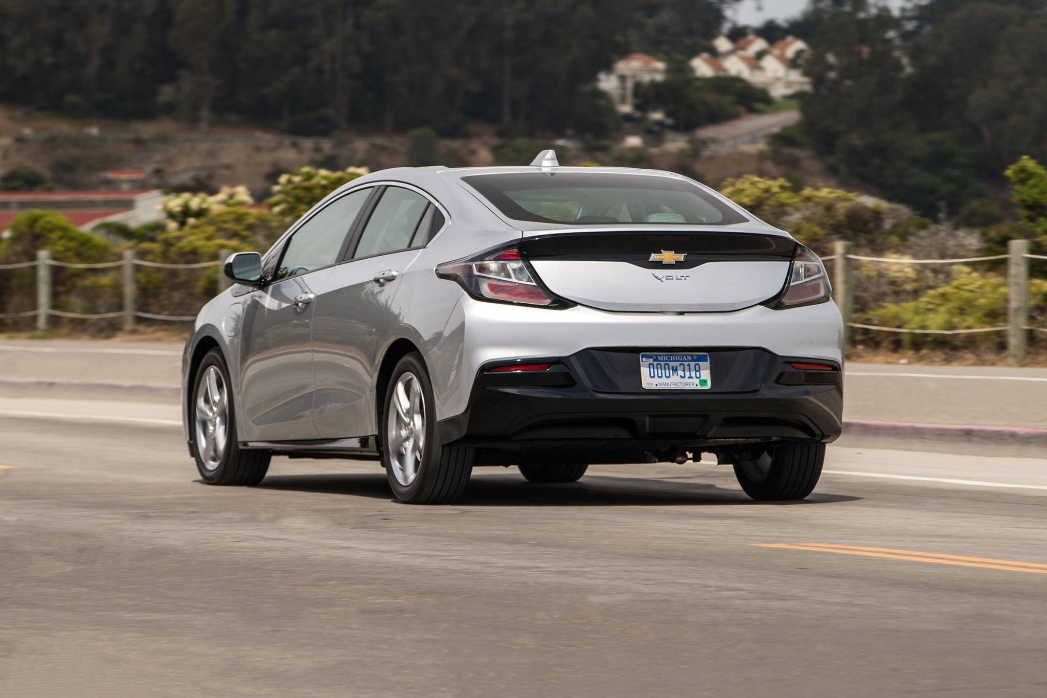 2018 chevy volt canada