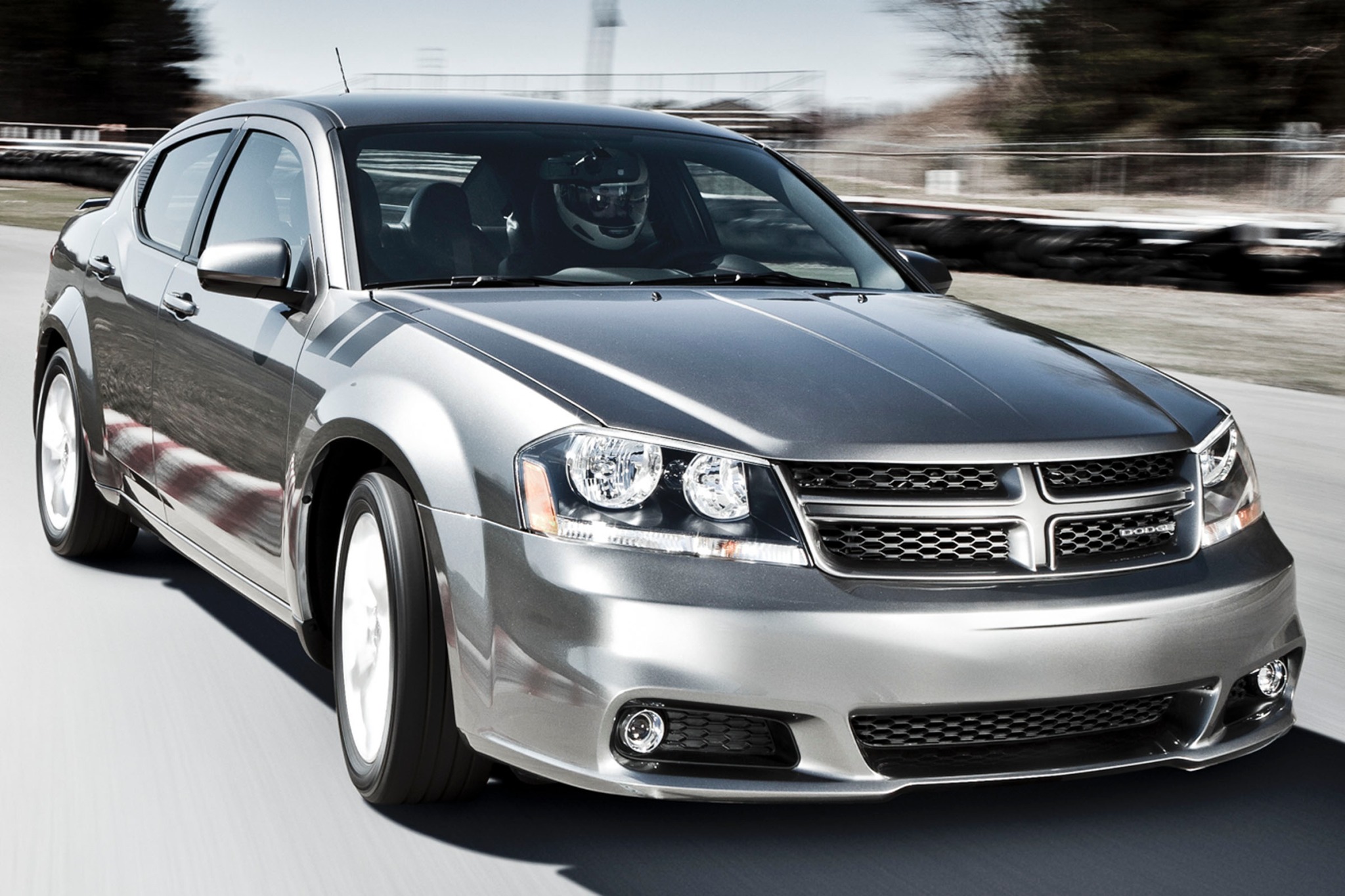 2013 Dodge Avenger VINs, Configurations, MSRP & Specs - AutoDetective