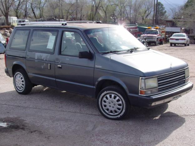 Dodge caravan 1990