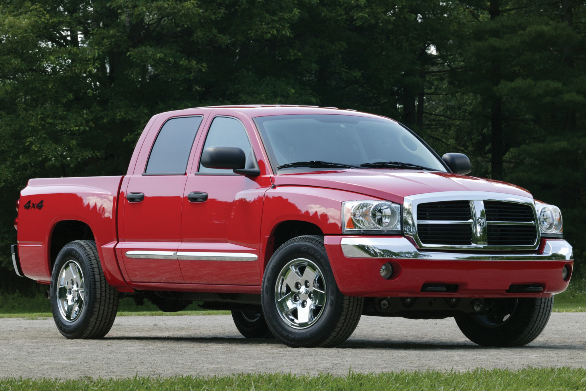 2007 Dodge Dakota Vins Configurations Msrp And Specs Autodetective