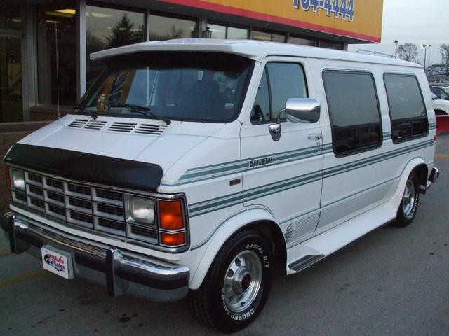 1993 Dodge Ram Van VINs, Configurations, MSRP & Specs - AutoDetective