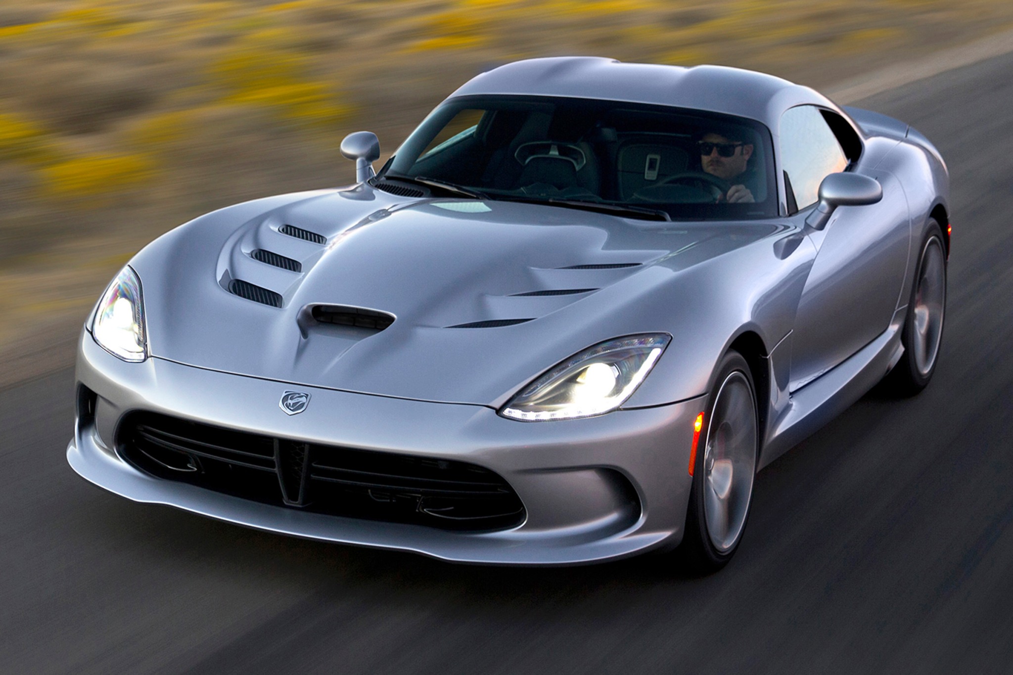 2015 Dodge Viper VINs, Configurations, MSRP & Specs - AutoDetective