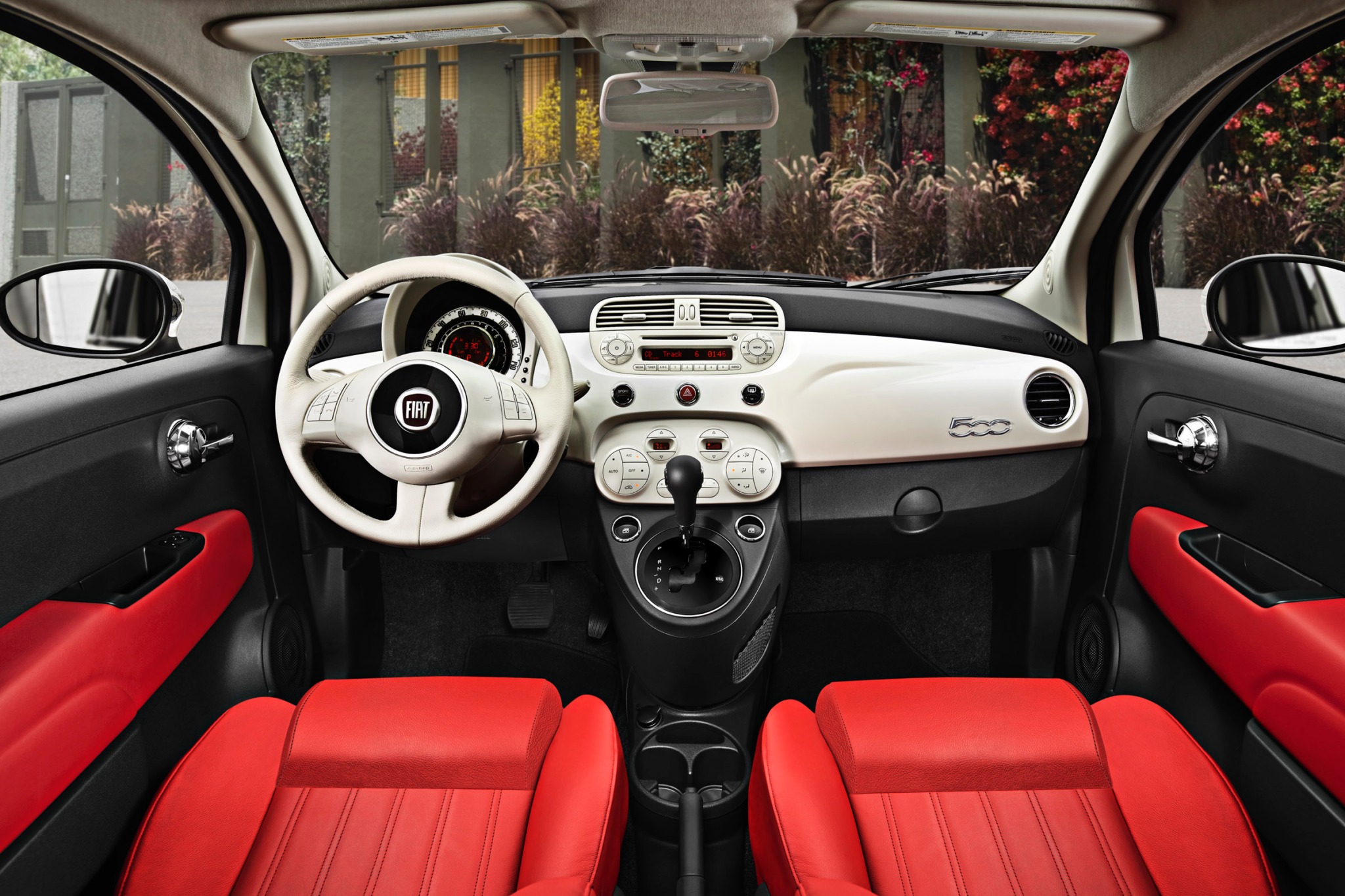 2015 Fiat 500 VINs, Configurations, MSRP & Specs - AutoDetective