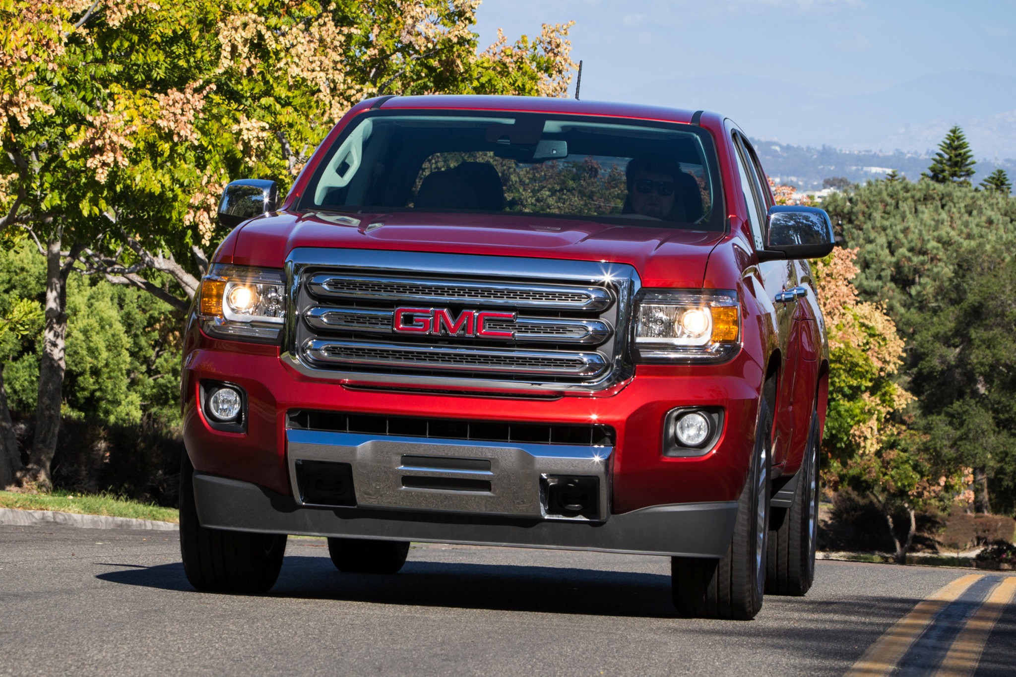 Полная машина. GMC Canyon SLT 4wd. GMC Canyon 2015. 2015-2022 GMC Canyon CREWCAB 2015-2022. JMC американский джип.