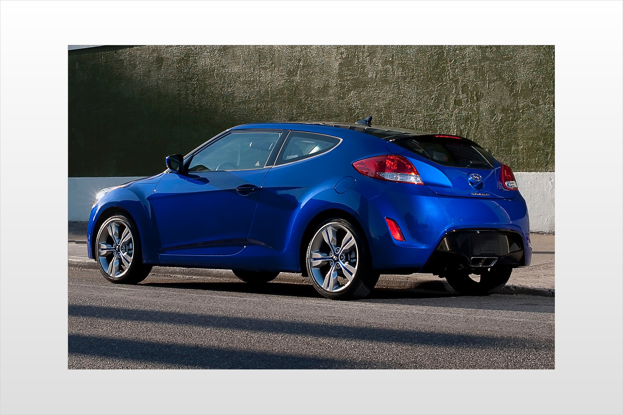 Hyundai veloster 2013 года