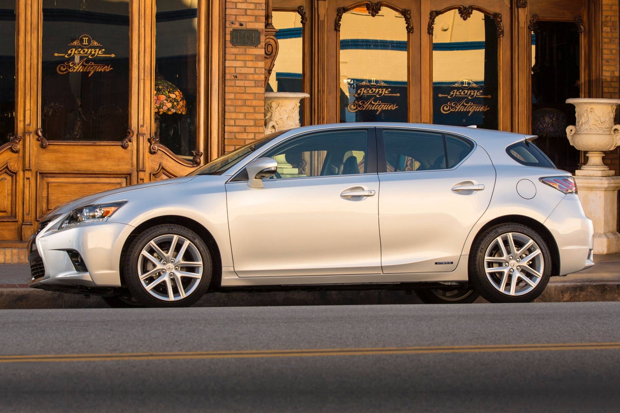 2017 Lexus CT 200h VINs, Configurations, MSRP & Specs - AutoDetective