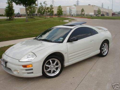 Mitsubishi eclipse 2002 года