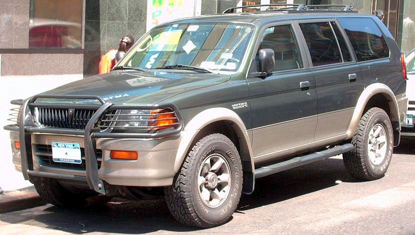 Mitsubishi montero sport 2000