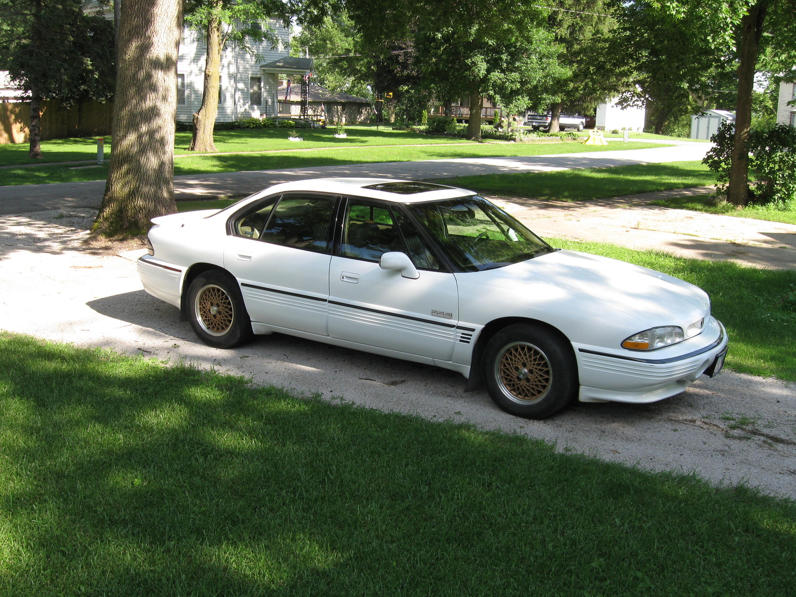 Pontiac bonneville 1994