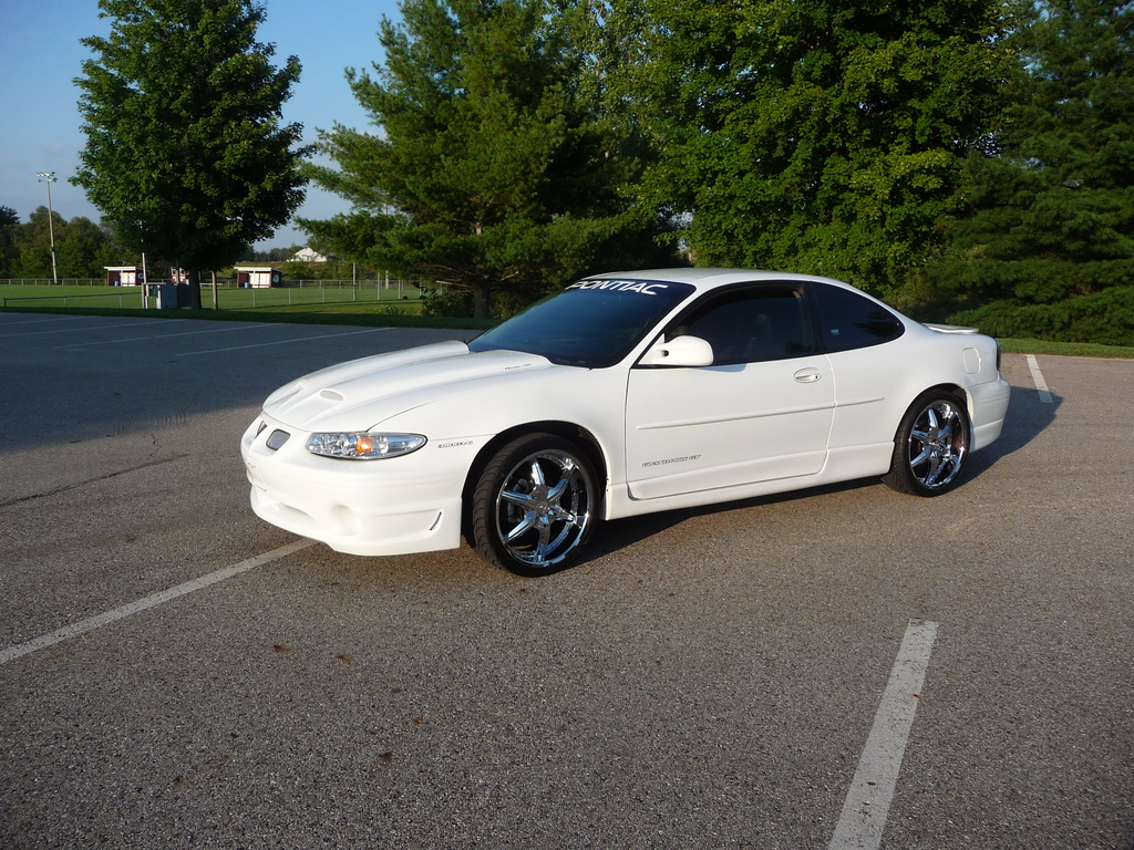 1997 Pontiac Grand Prix Specs, Prices, VINs & Recalls - AutoDetective