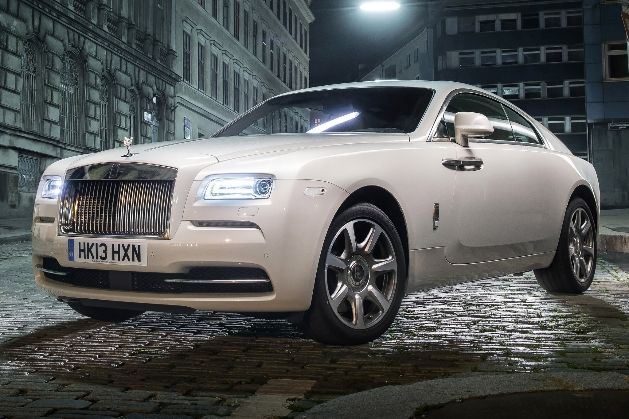 2014 Rolls Royce Wraith Specs Prices Vins And Recalls Autodetective