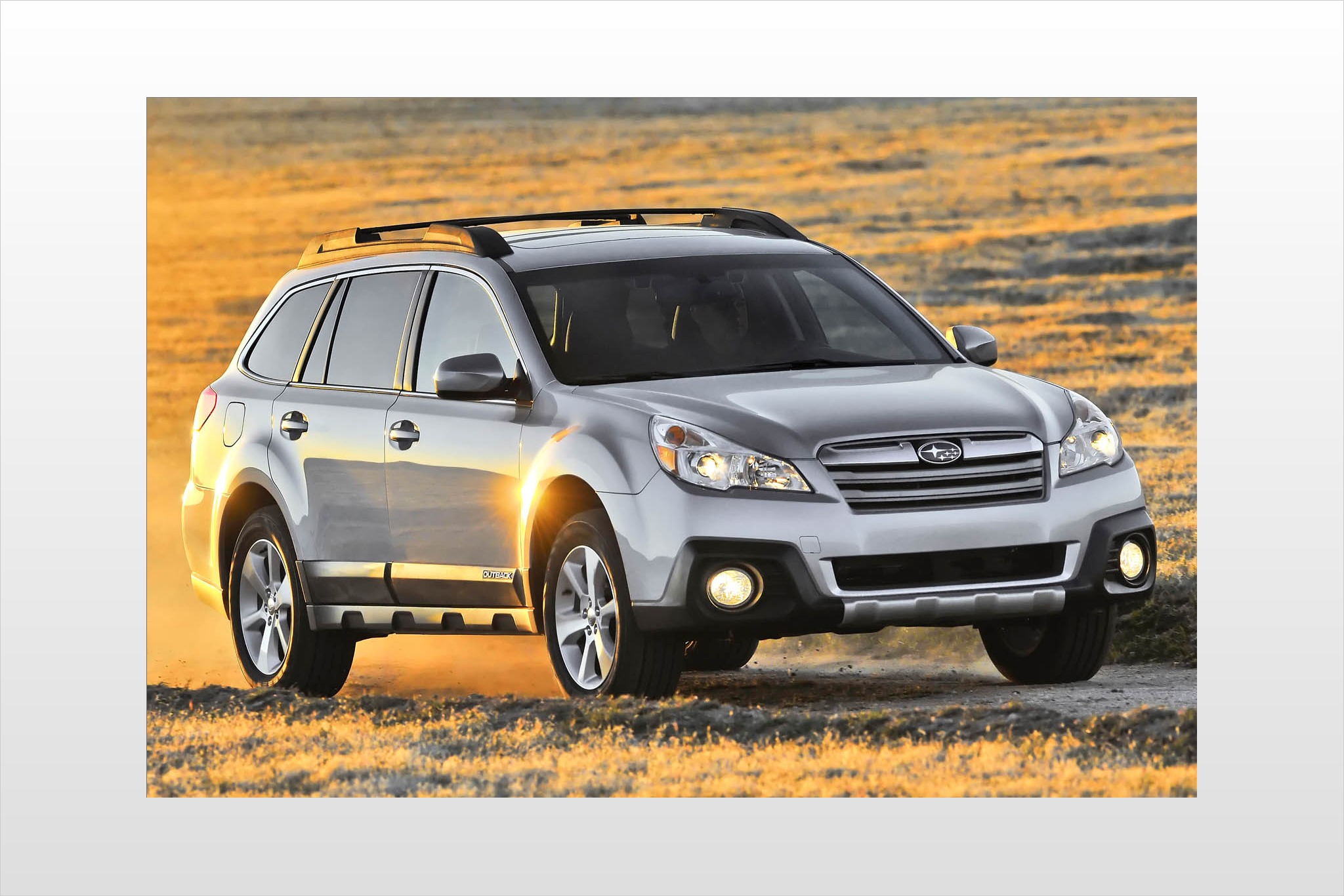 Subaru outback 2014 года