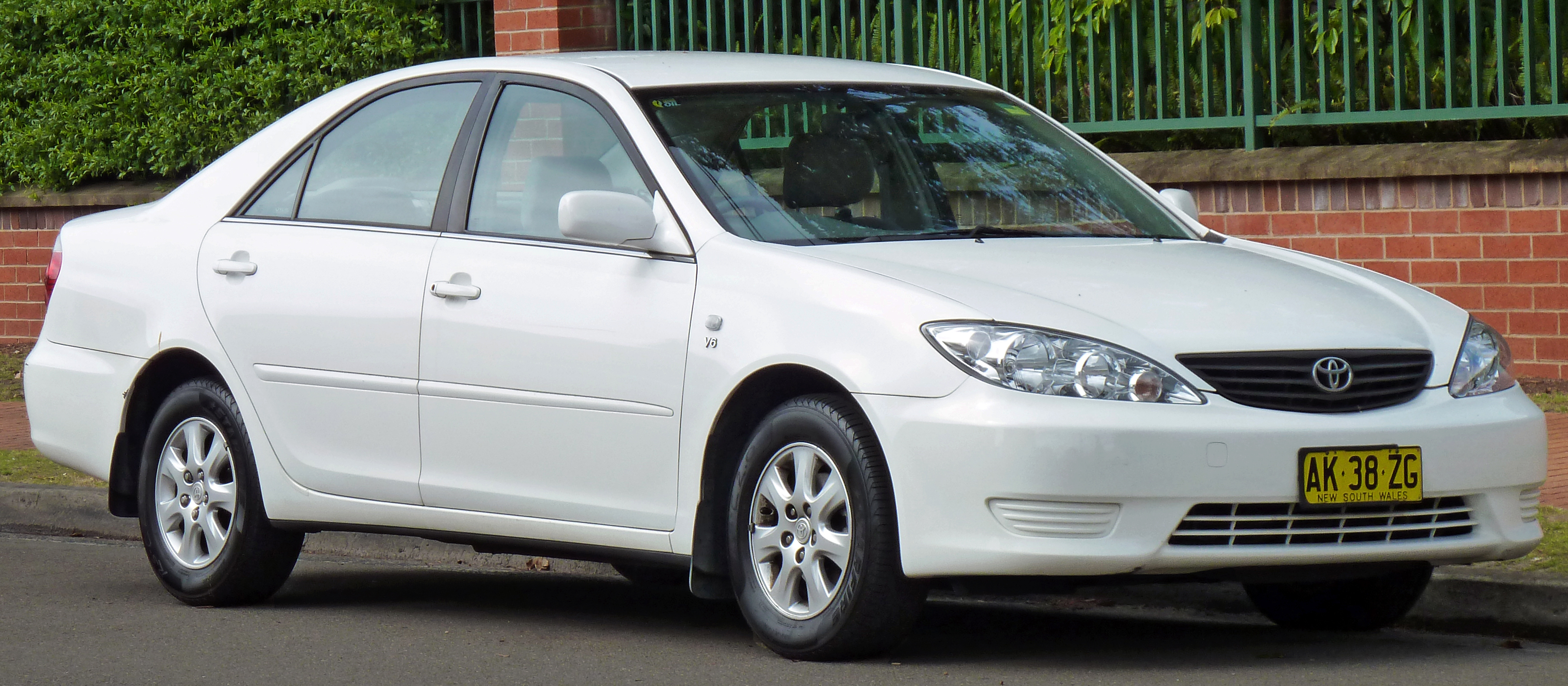 2005 Toyota Camry VIN Check, Specs & Recalls - AutoDetective