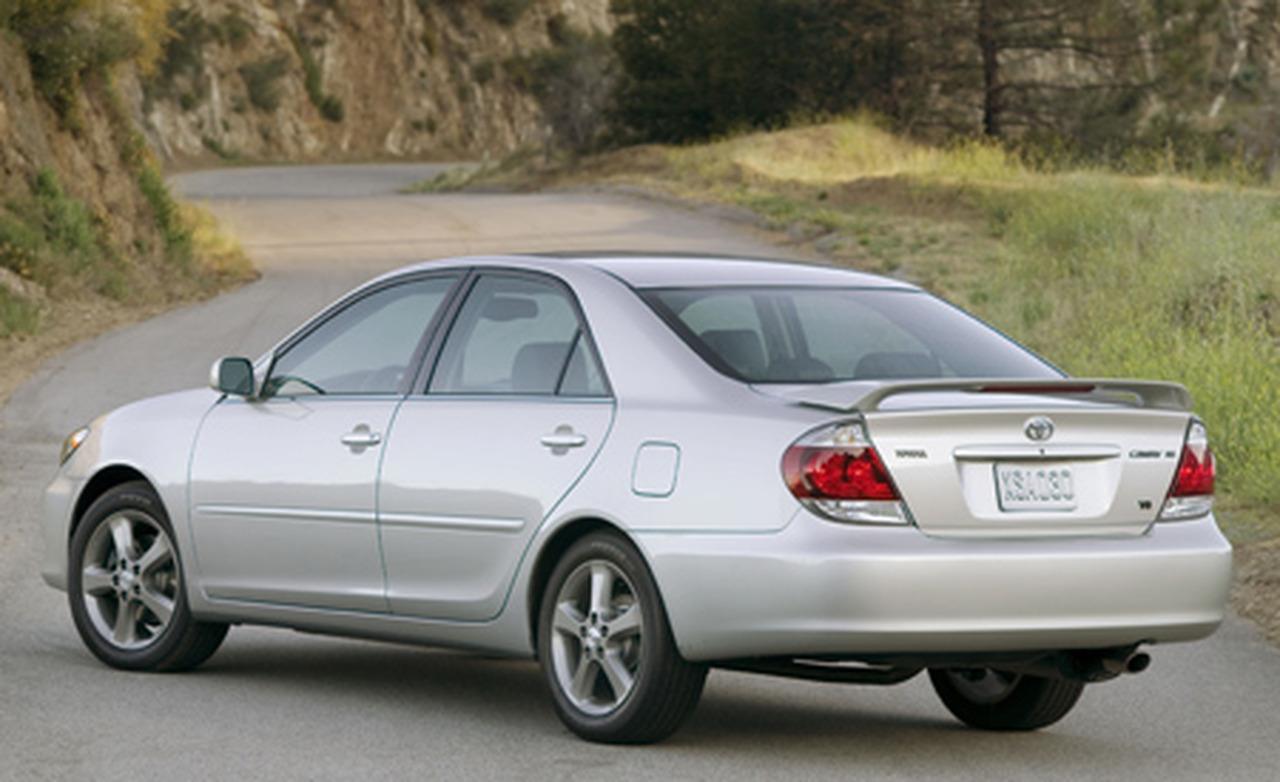 Toyota camry 2006 года