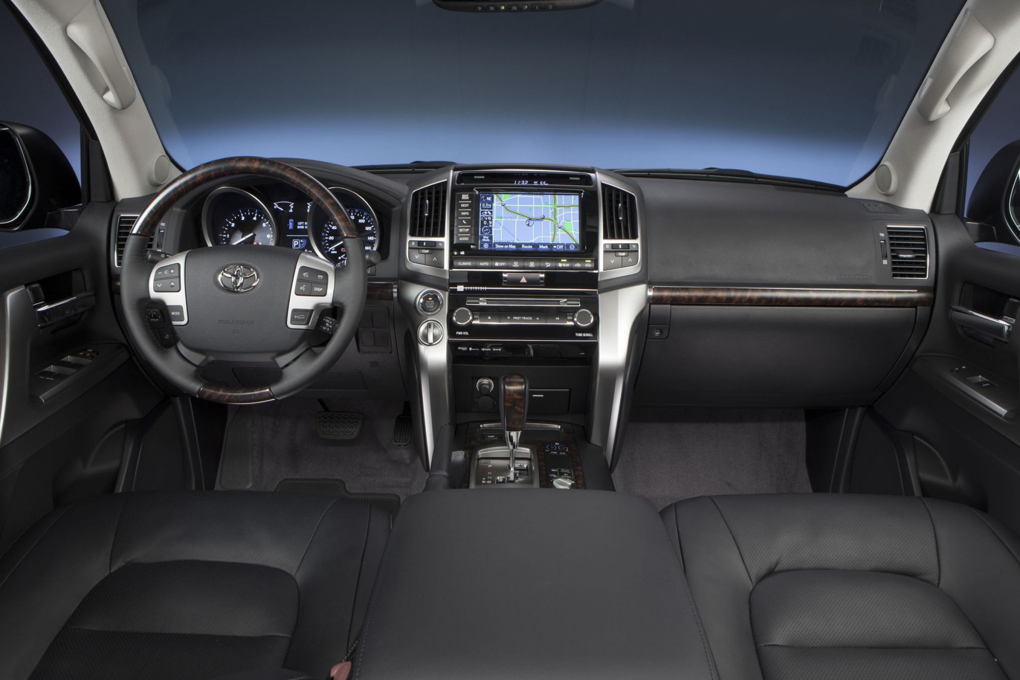 2014 Toyota Land Cruiser Specs, Prices, VINs & Recalls - AutoDetective