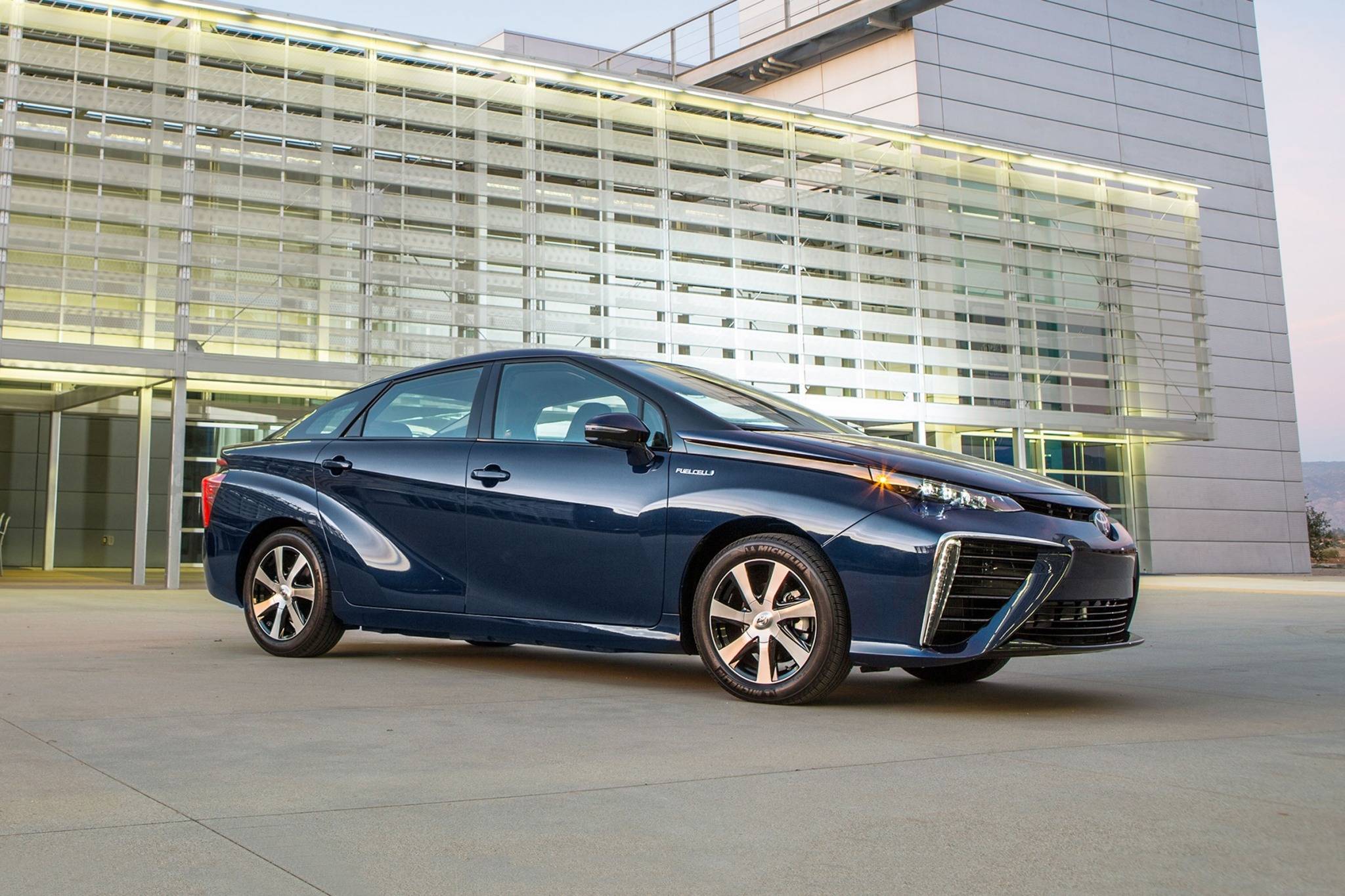 Toyota mirai 2017