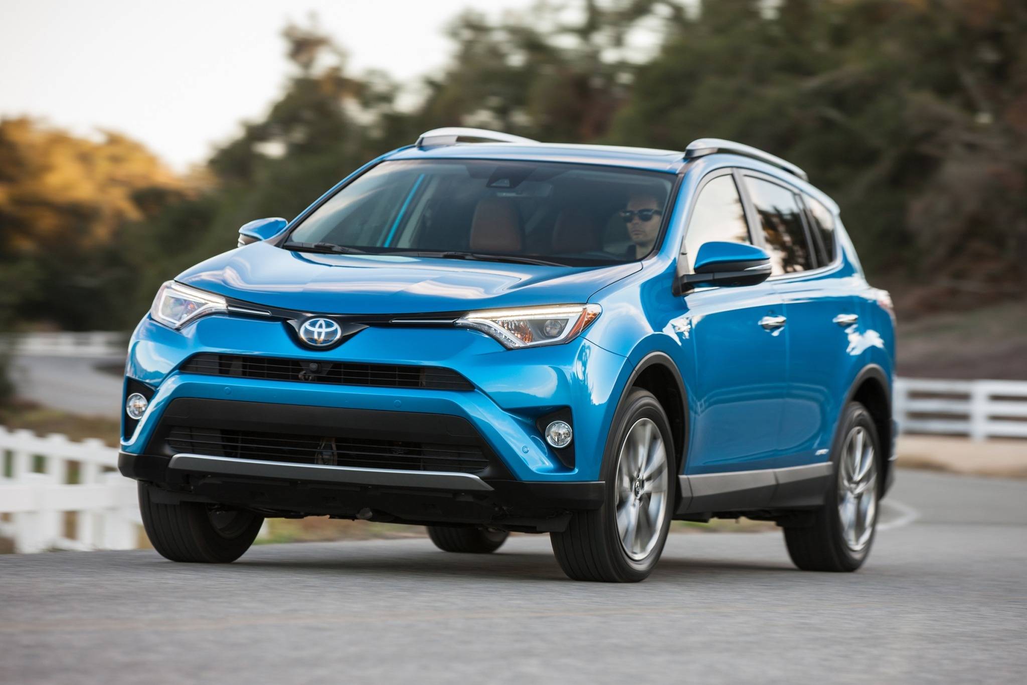 2018 Toyota RAV4 Hybrid Specs, Prices, VINs & Recalls - AutoDetective