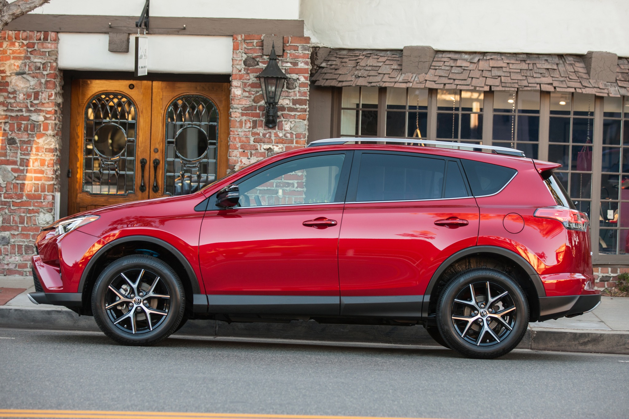 2016 Toyota RAV4 Specs, Prices, VINs & Recalls - AutoDetective