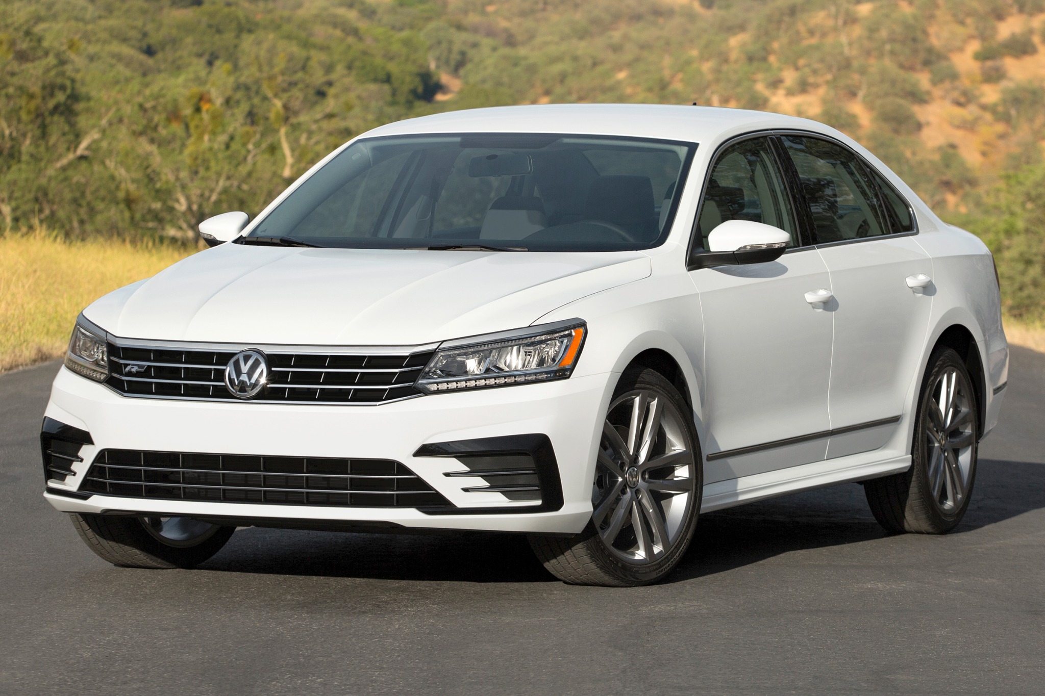 2016 Volkswagen Passat Specs, Prices, VINs & Recalls - AutoDetective