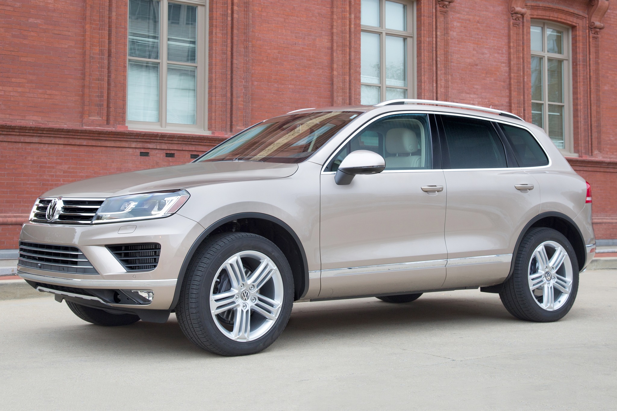 2016 Volkswagen Touareg Specs Prices Vins And Recalls Autodetective